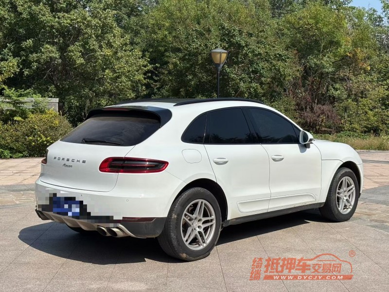 青岛17年保时捷Macan7