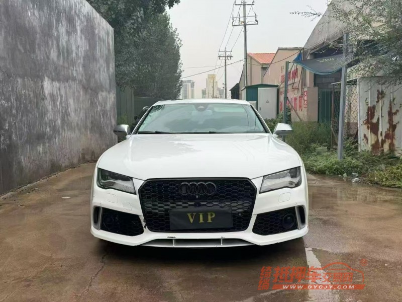 青岛13年奥迪Q71