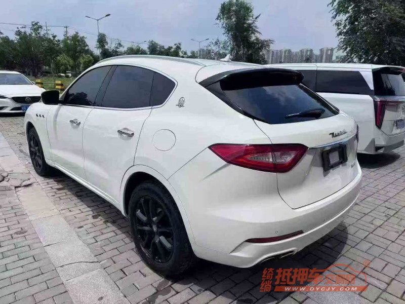 咸阳19年玛莎拉蒂Levante7