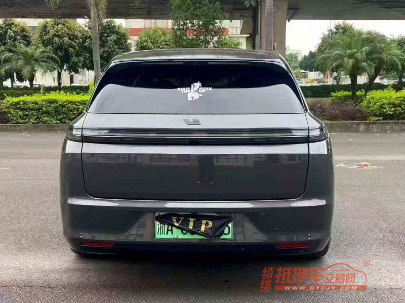 三明23年理想L77
