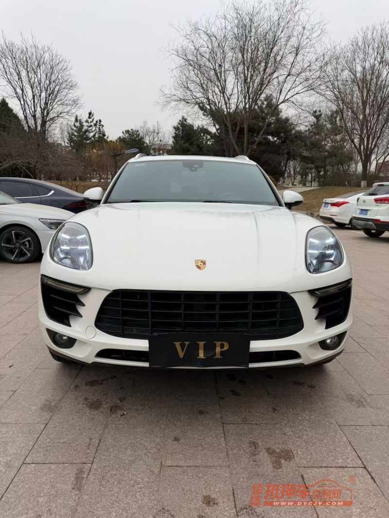 邢台17年保时捷Macan1