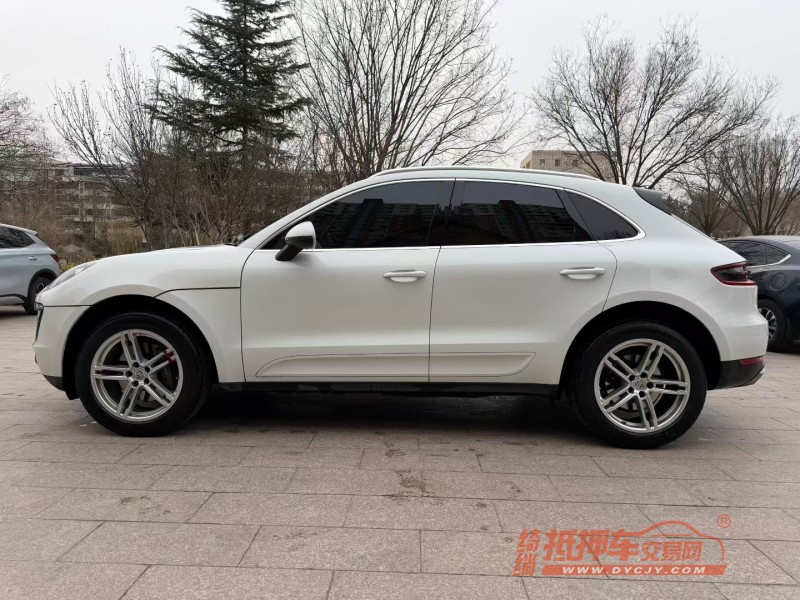 邢台17年保时捷Macan5