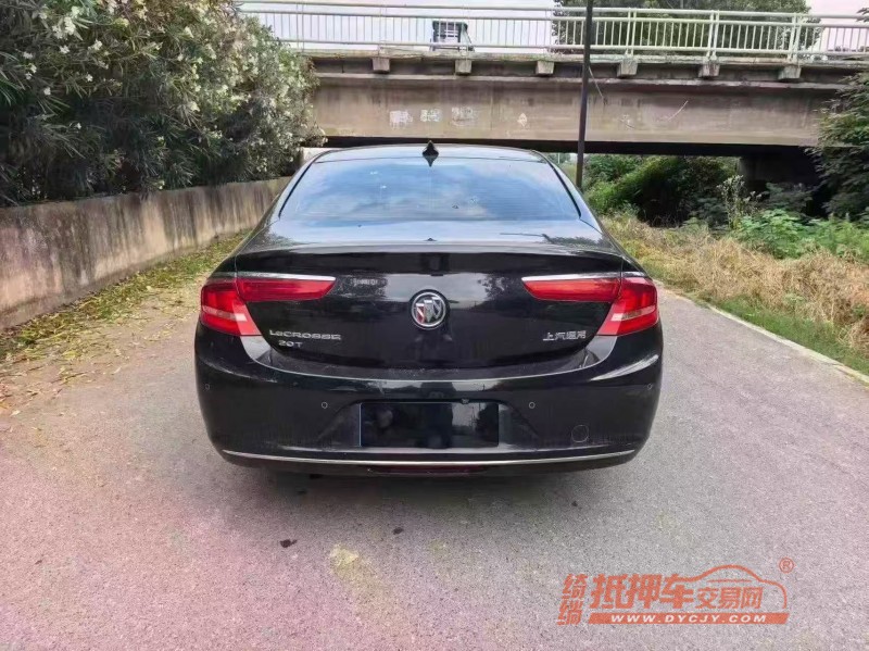 蚌埠18年别克君越6