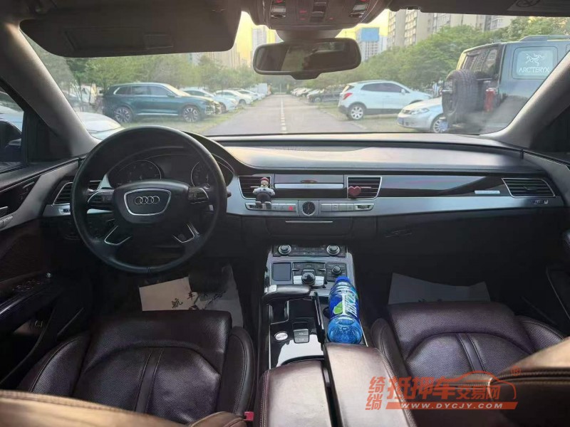 新乡16年奥迪A8L5