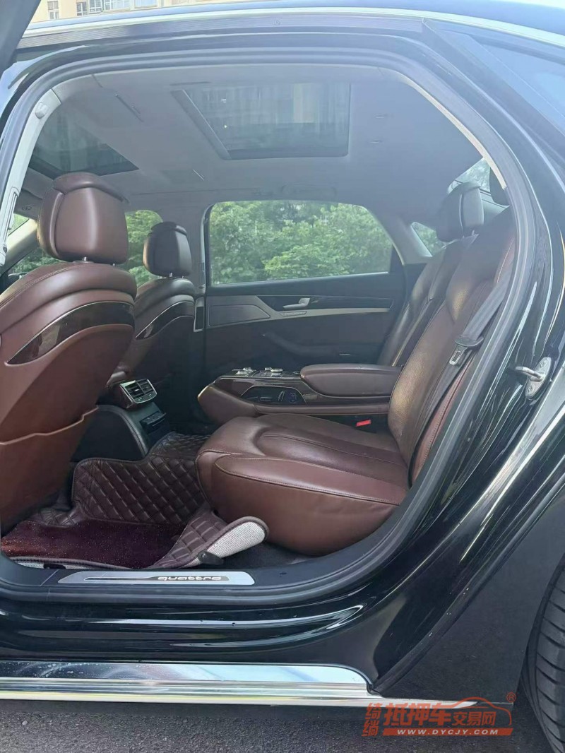 新乡16年奥迪A8L6