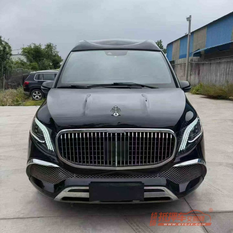东营19年奔驰V1