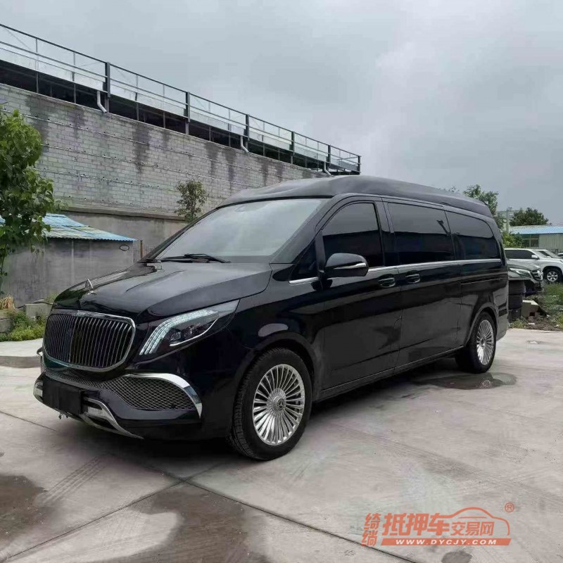 东营19年奔驰V3