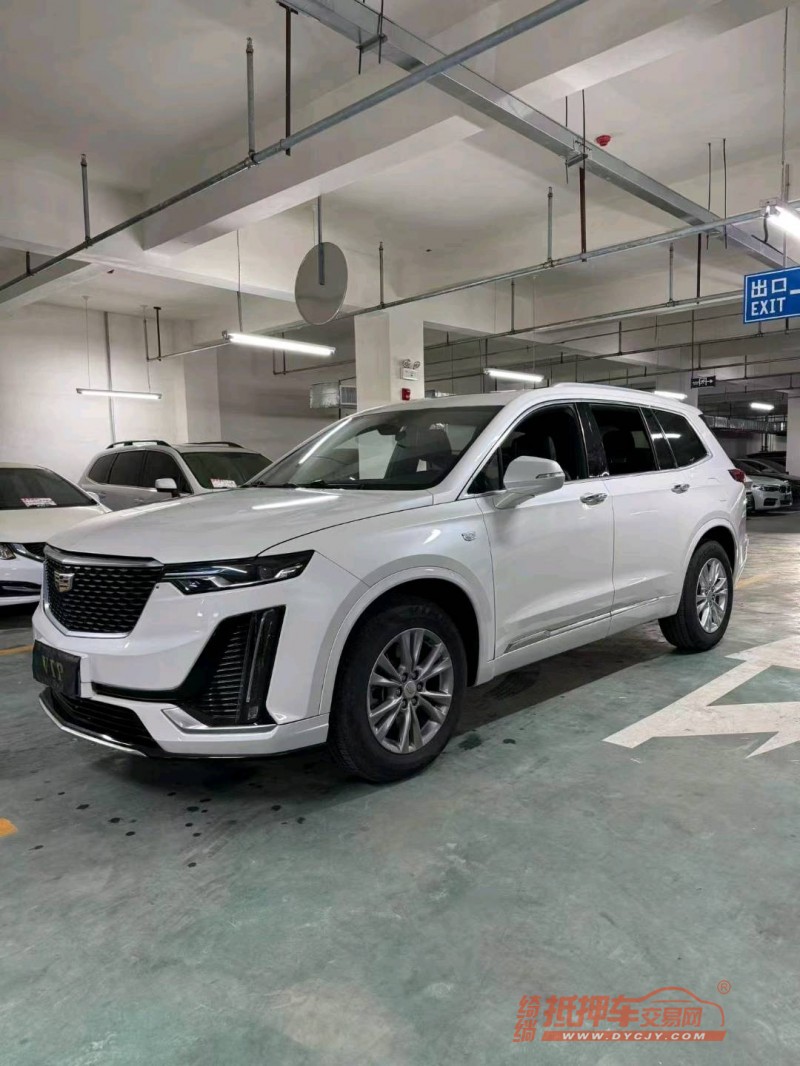 襄阳20年凯迪拉克XT63