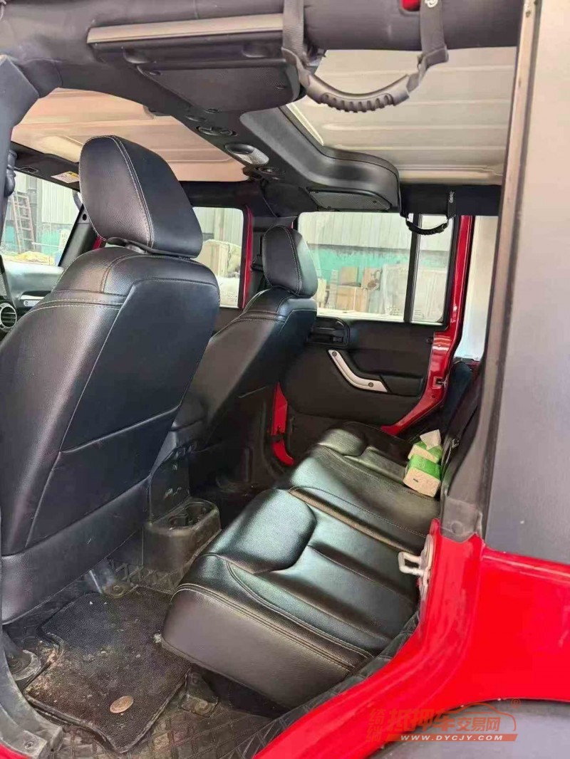 枣庄17年Jeep牧马人6
