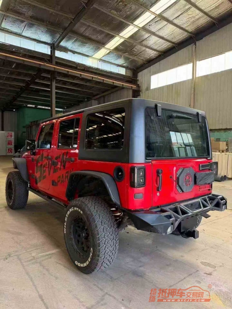 枣庄17年Jeep牧马人8