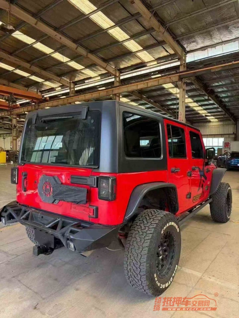 枣庄17年Jeep牧马人9