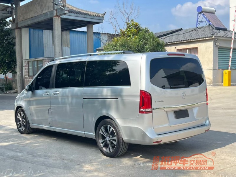徐州17年奔驰V4