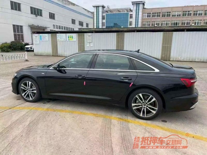 苏州22年奥迪A6L8