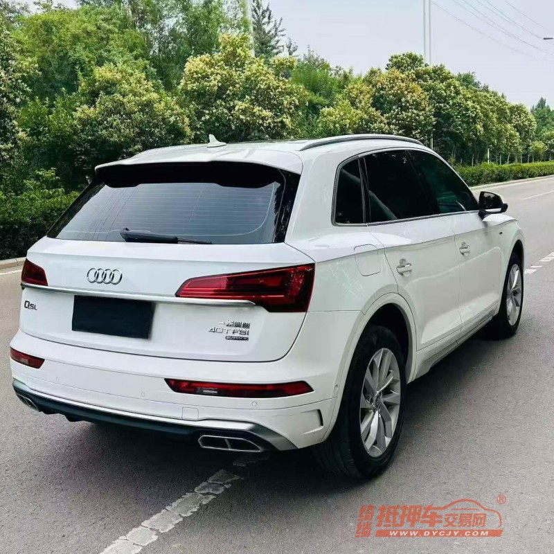 济宁21年奥迪Q59