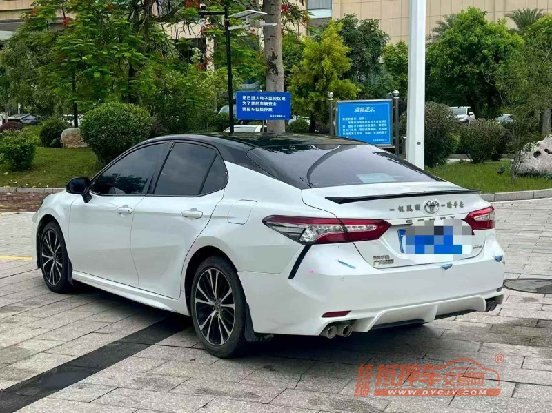 茂名19年丰田凯美瑞9