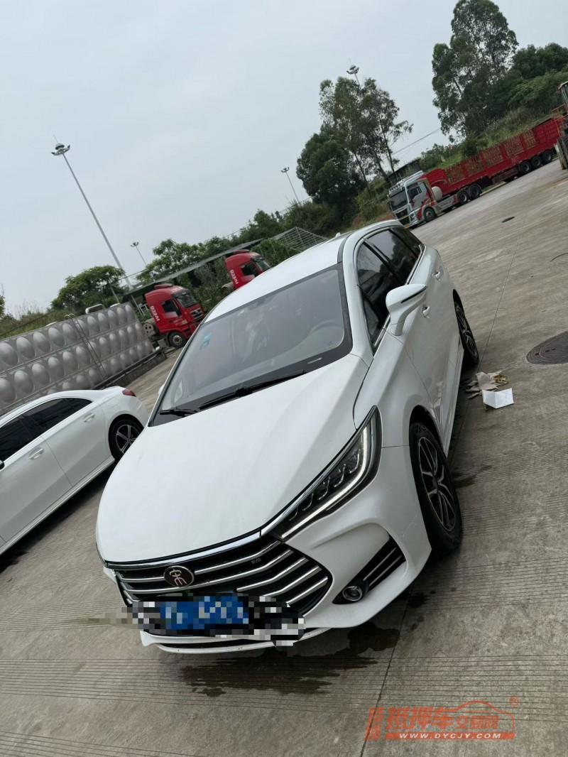 乐山18年比亚迪宋MAX2