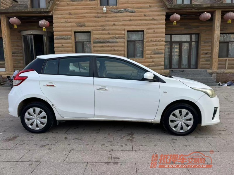 邢台14年丰田YARiS L 致炫4