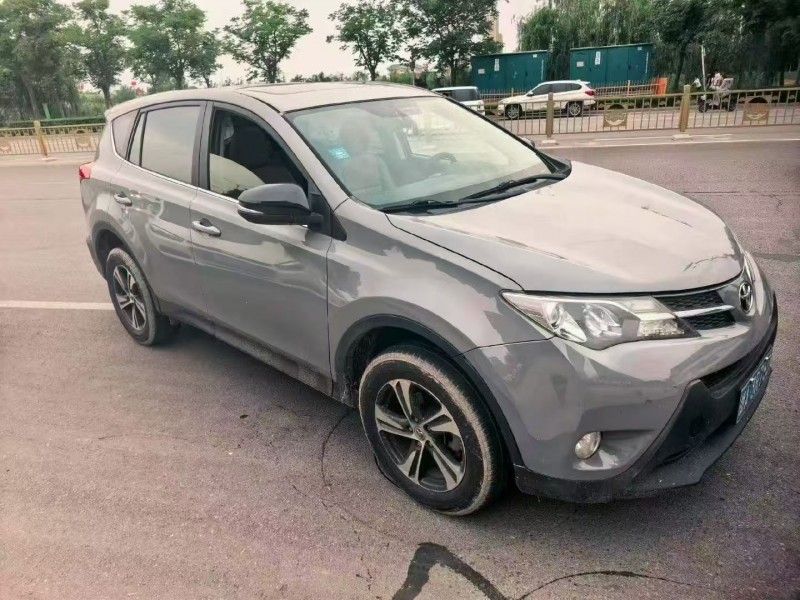 菏泽16年丰田RAV4荣放2