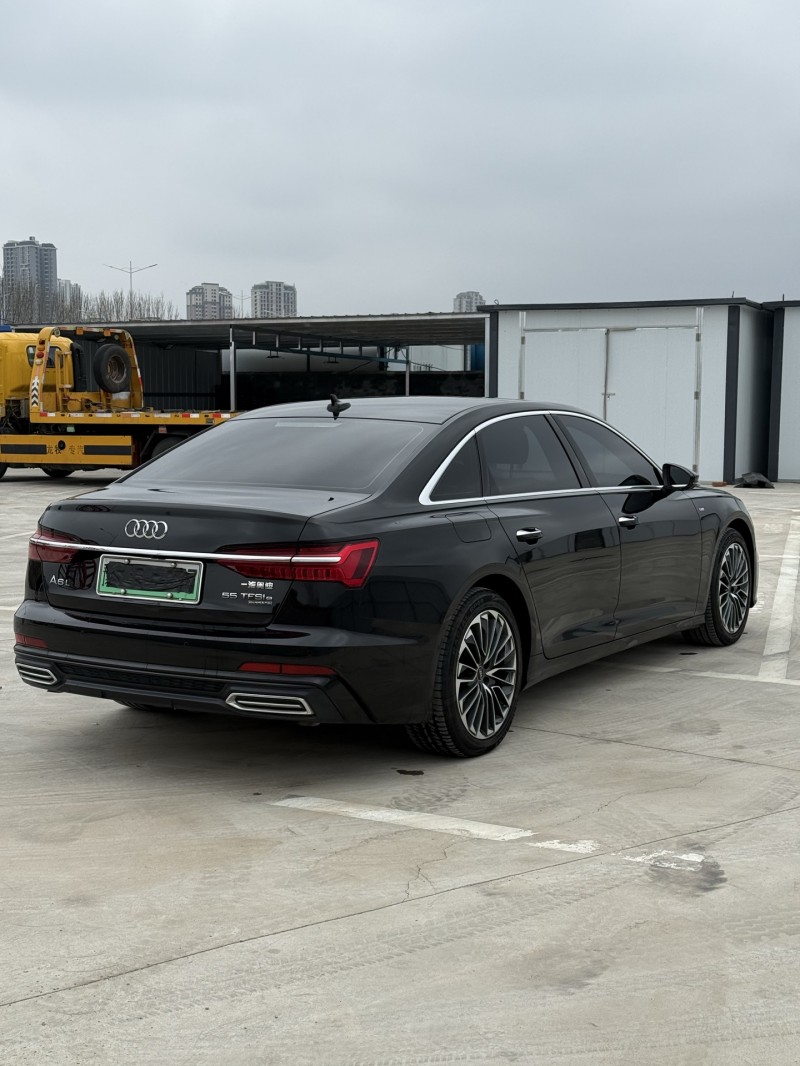 新乡23年奥迪A6L9