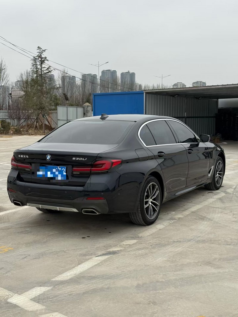 新乡24年宝马5系9