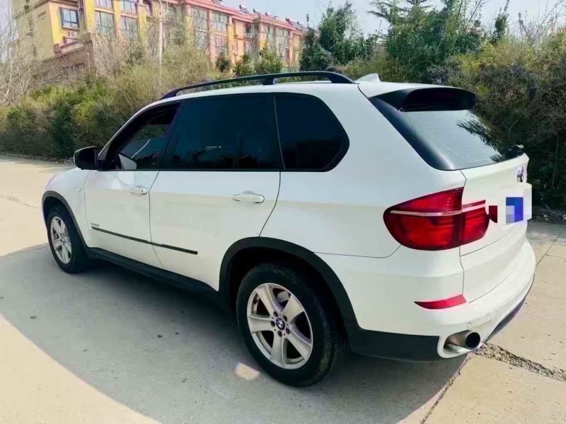 东营13年宝马X55