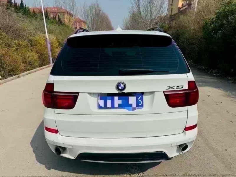 东营13年宝马X59