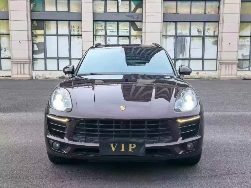 漳州17年保时捷Macan1