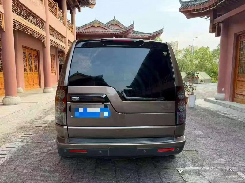 重庆13年路虎发现9