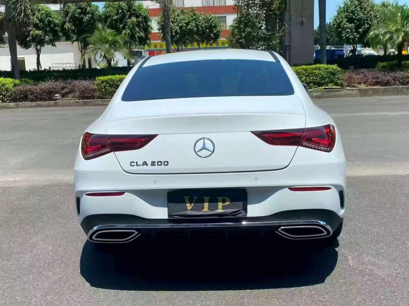 泉州21年奔驰CLA8