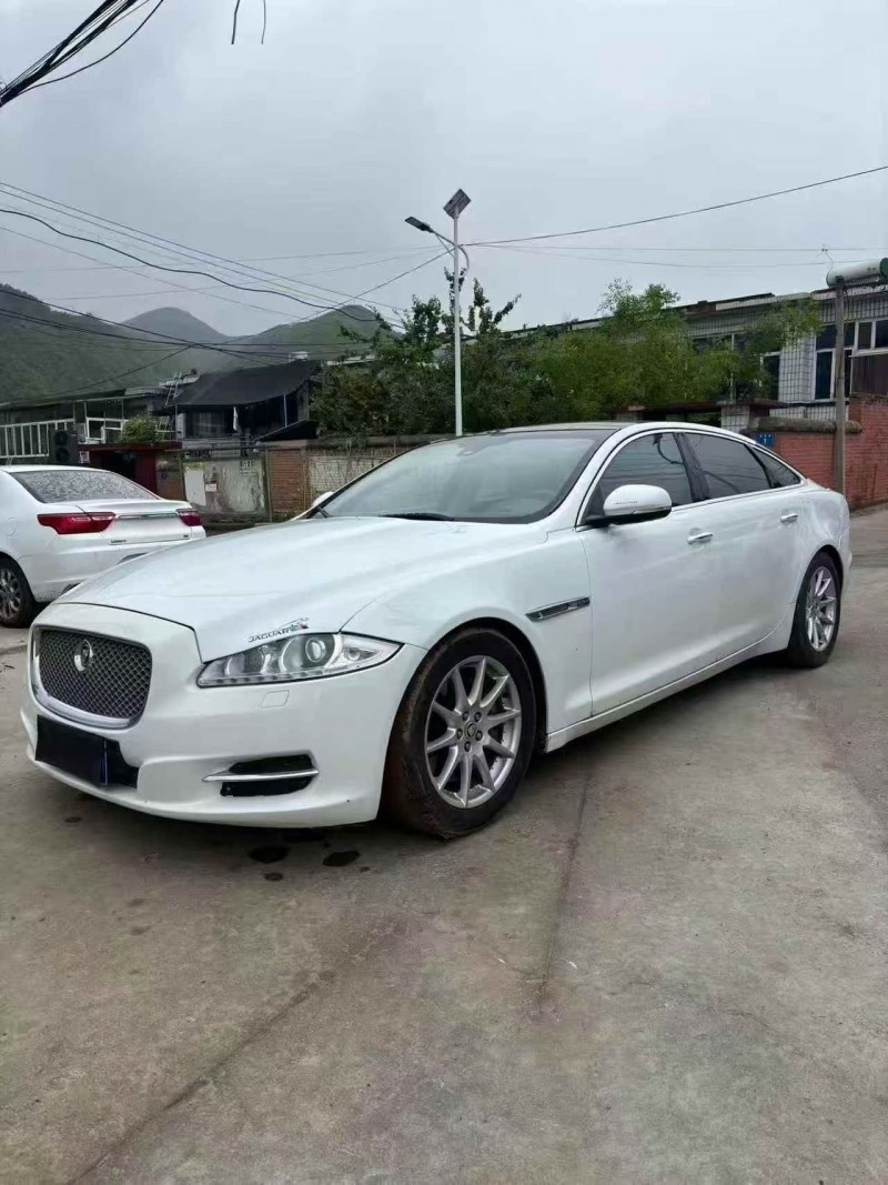 张家口13年捷豹XJL3