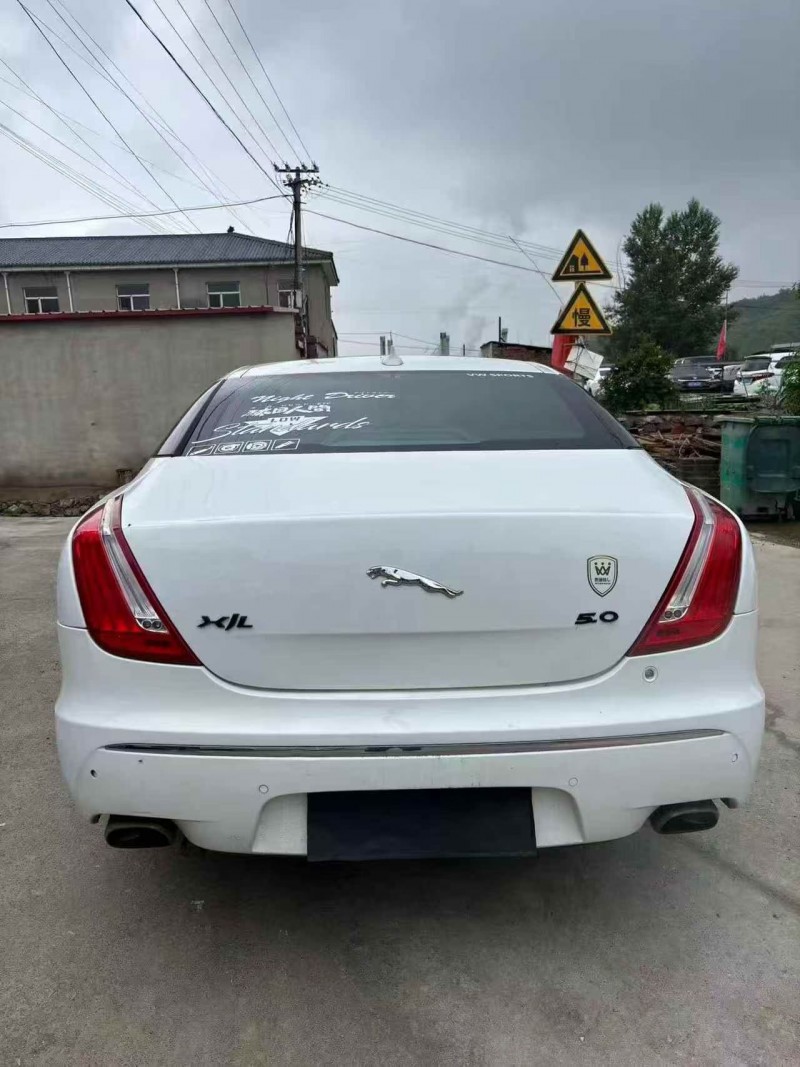 张家口13年捷豹XJL7