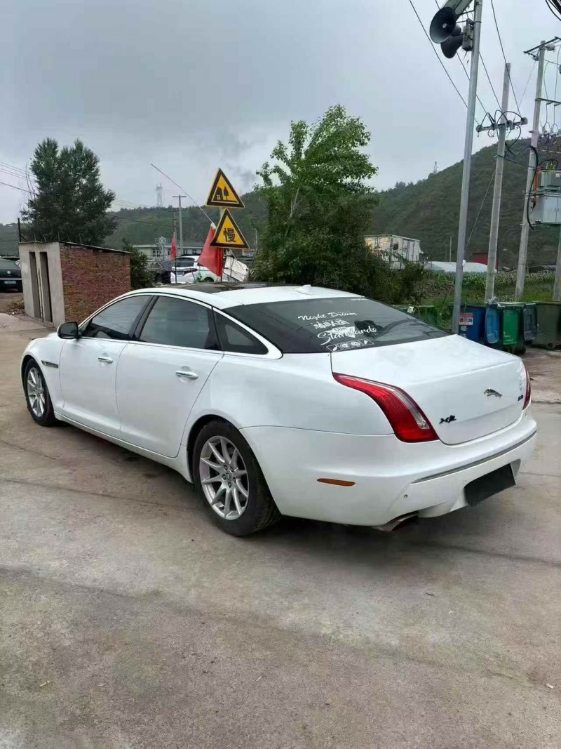 张家口13年捷豹XJL8