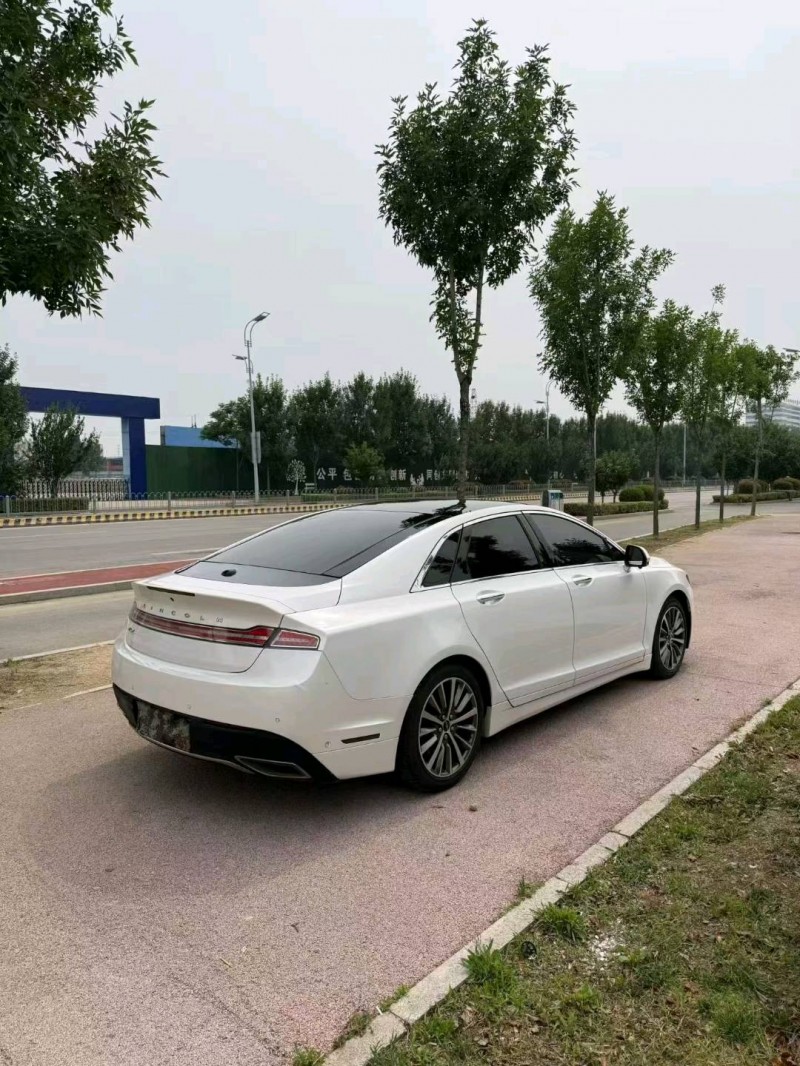 枣庄19年林肯MKZ5
