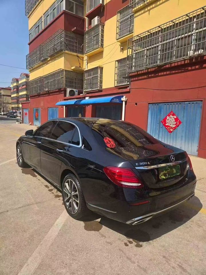 东营18年奔驰E6