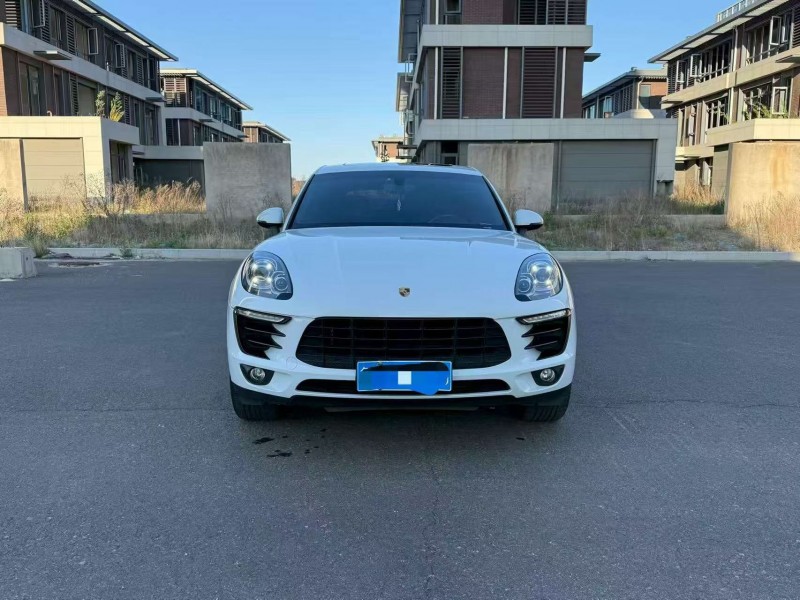 烟台14年保时捷Macan1
