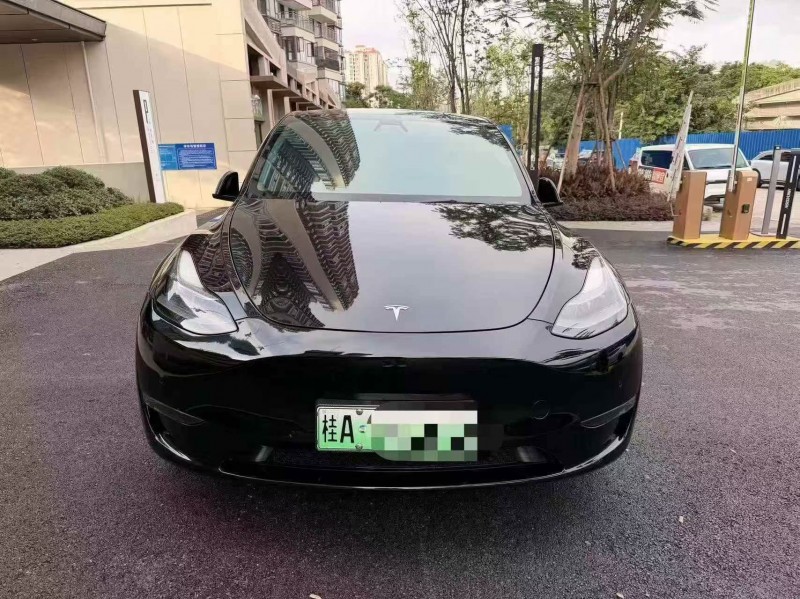桂林23年特斯拉MODEL Y1