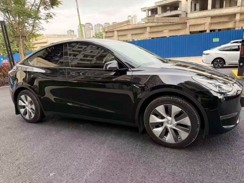 桂林23年特斯拉MODEL Y3