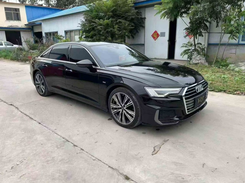 济宁22年奥迪A6L3