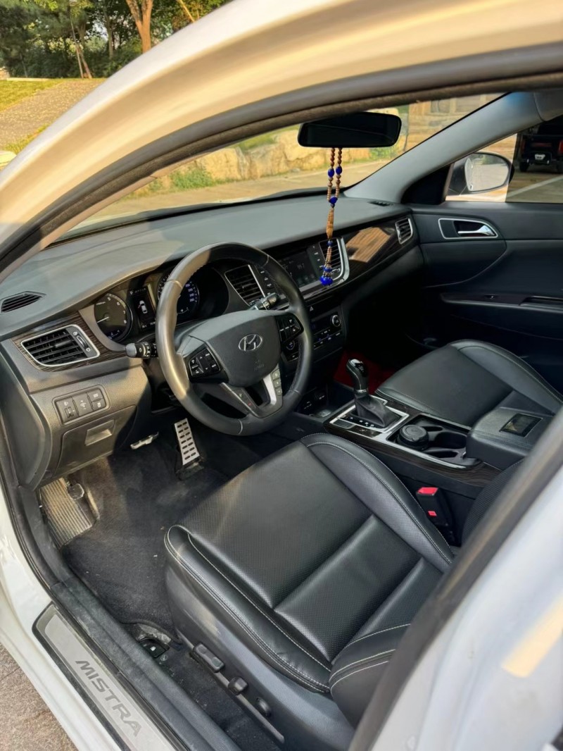 邢台16年现代名图4
