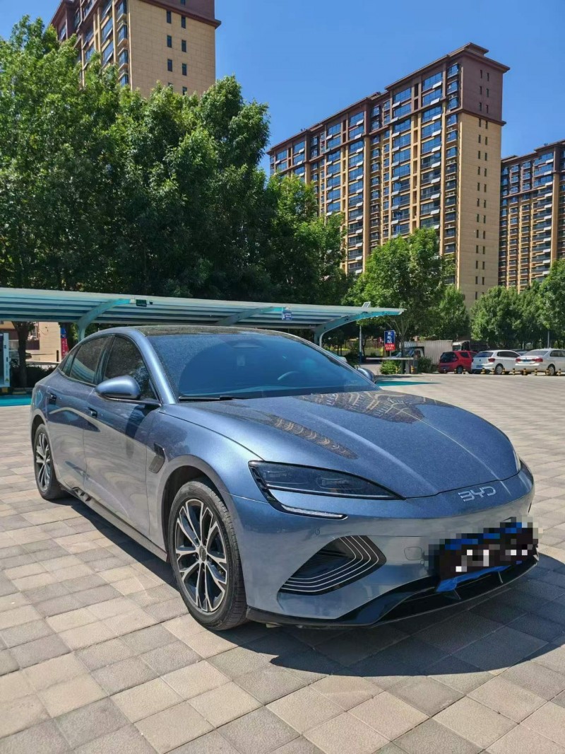 聊城25年比亚迪海豹2
