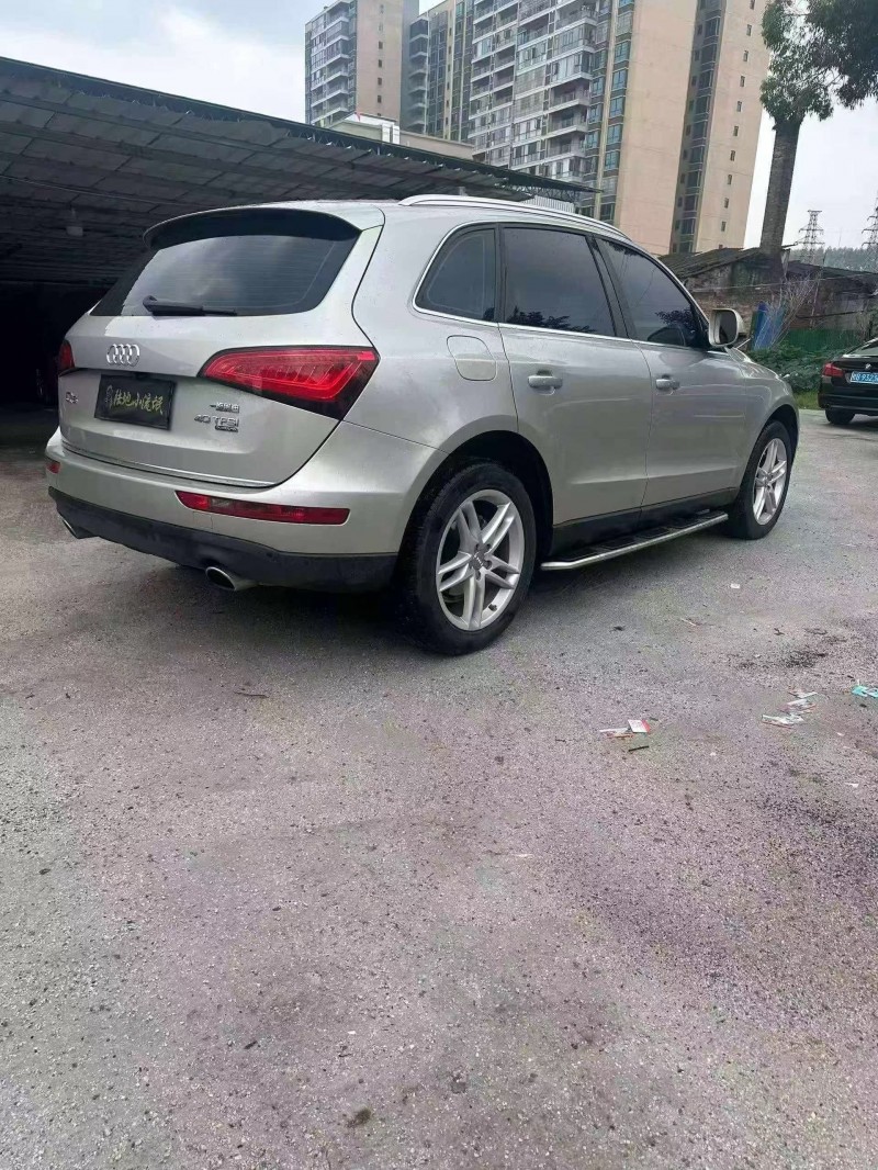 防城港17年奥迪Q58