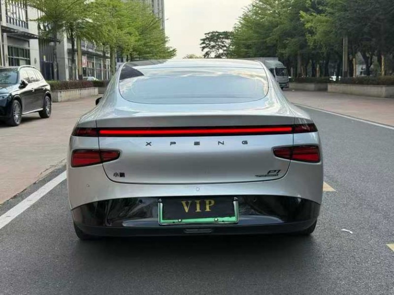 东莞23年小鹏汽车p77