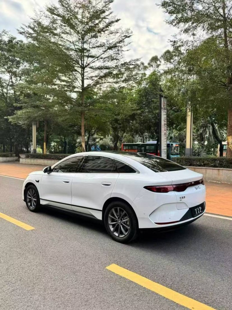 东莞25年比亚迪秦7