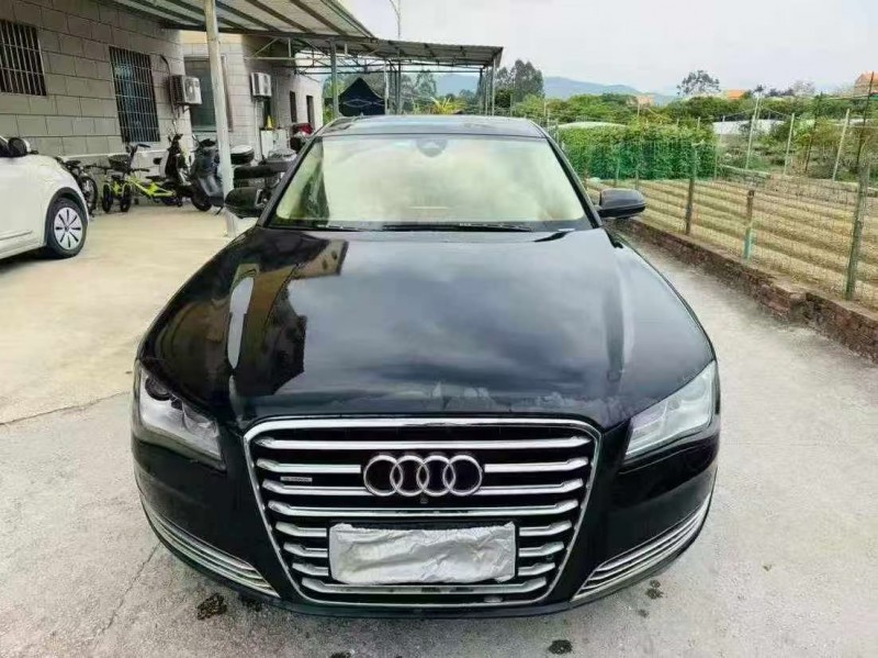 三明13年奥迪A8L1