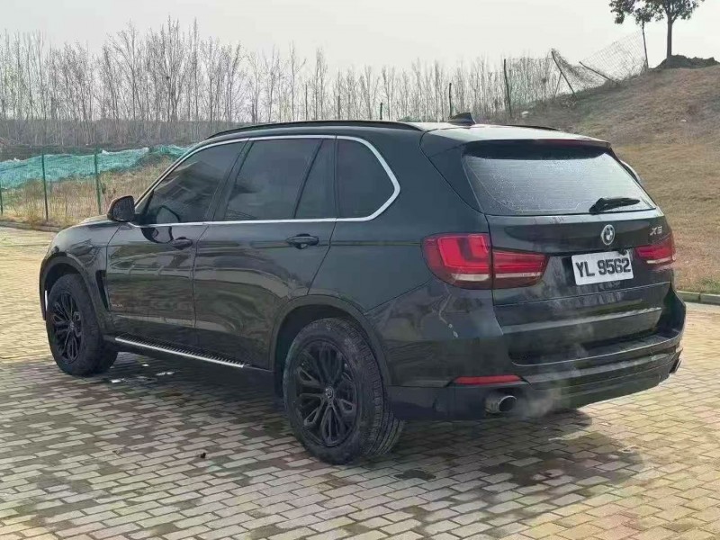 郑州15年宝马X58