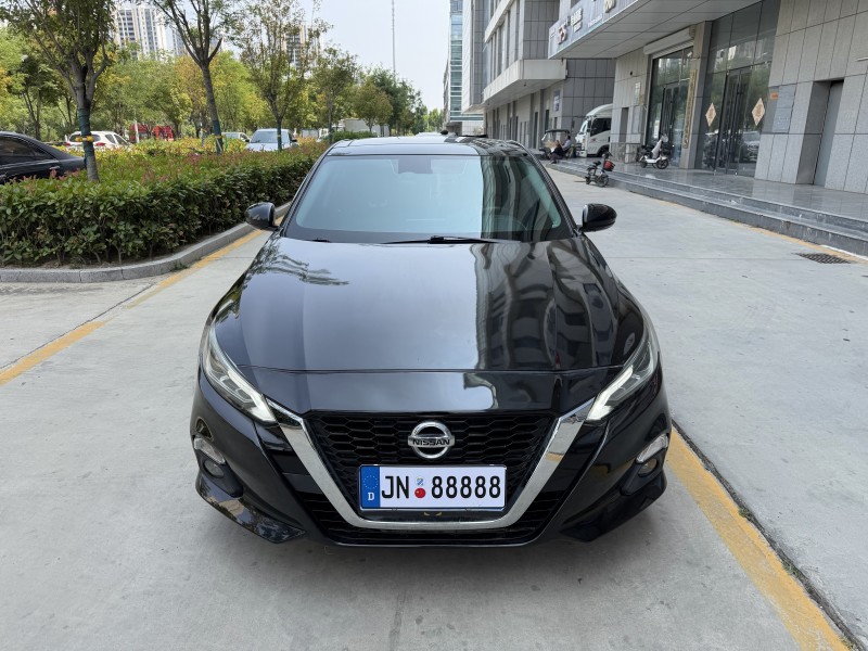 濟寧21年日產天籟1