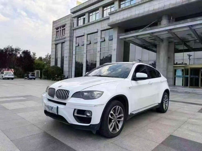 济宁15年宝马X62