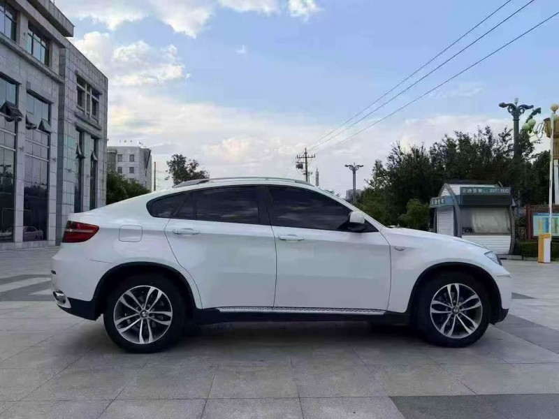 济宁15年宝马X67