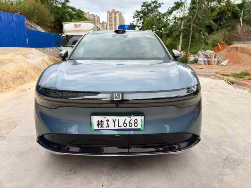 南宁26年极氪汽车7X1