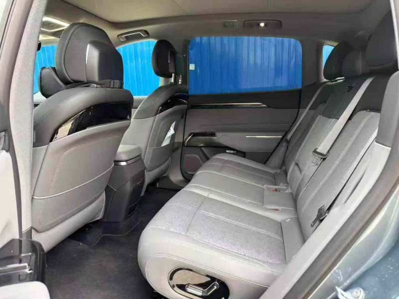南宁26年极氪汽车7X6